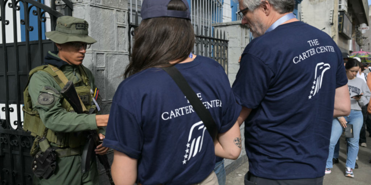 Centro Carter cancela publicación de informe preliminar en Venezuela y retira su personal del país