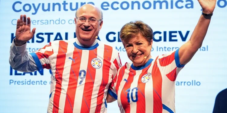 El FMI confía en la recuperación económica global pese al lento crecimiento