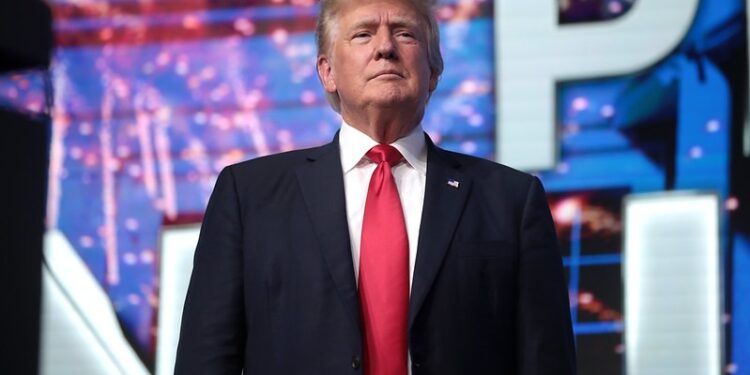 Inician la investigación de la gestión de la seguridad en el mitin de Trump