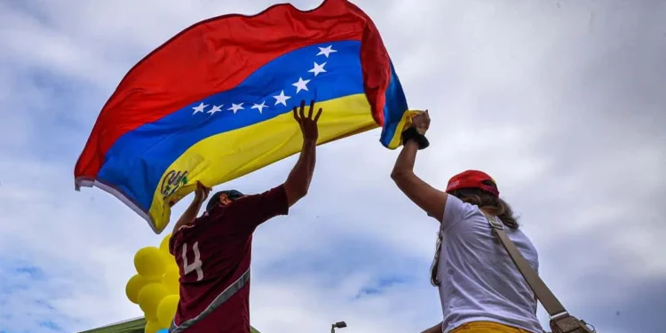 Denuncian irregularidades en instalación de las mesas de votación para las presidenciales