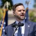 J.D. Vance explica su comentario sobre las «damas ‘gato’ sin hijos»
