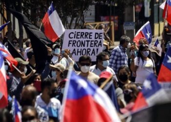Chile refuerza su frontera ante una posible nueva ola migratoria de venezolanos