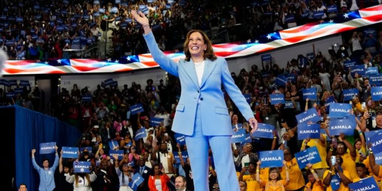 Kamala Harris asegura oficialmente la nominación demócrata a la presidencia de EEUU