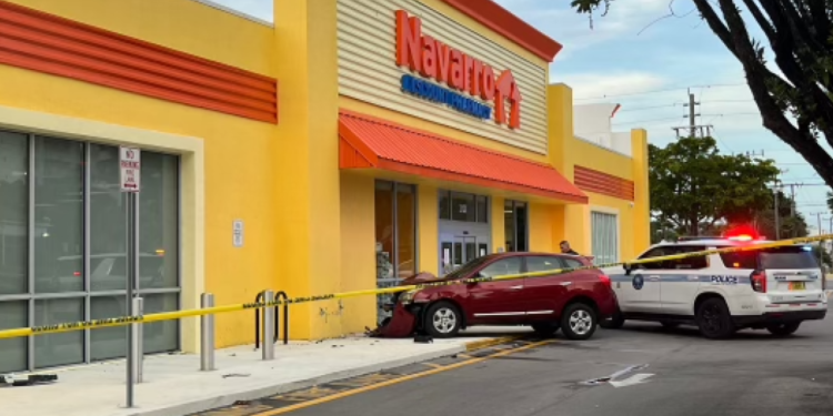 Confundió freno con acelerador y atropelló a niña en Miami