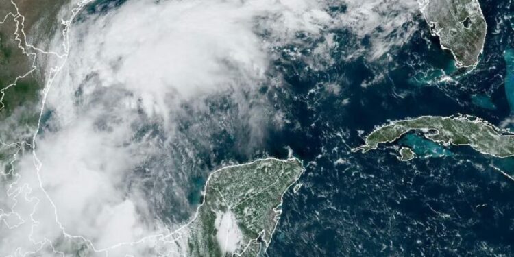 Luisiana y Texas en alerta por tormenta tropical Francine