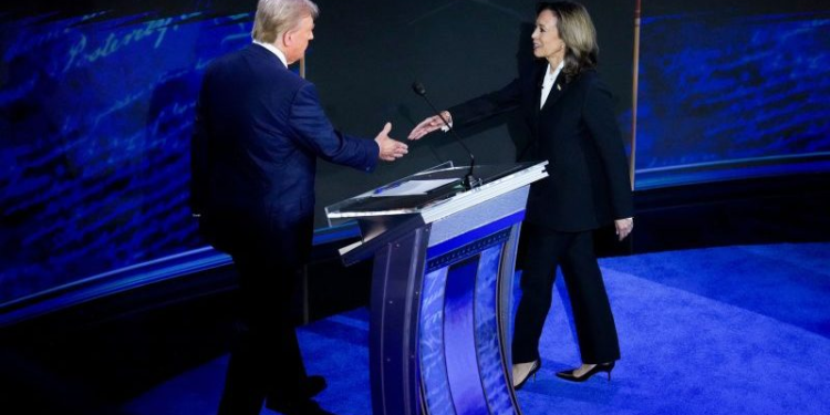 CNN: Mayoría de los espectadores del debate dicen que Harris superó a Trump en el escenario