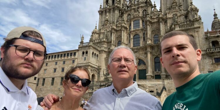 La voz inquebrantable: María Costanza Cipriani lucha por la libertad de Perkins Rocha en una Venezuela silenciada, por Antonieta Jurado