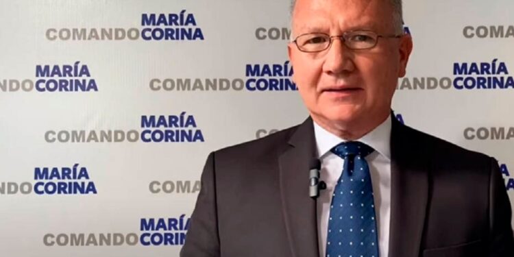 Piden la libertad plena del asesor jurídico Perkins Rocha