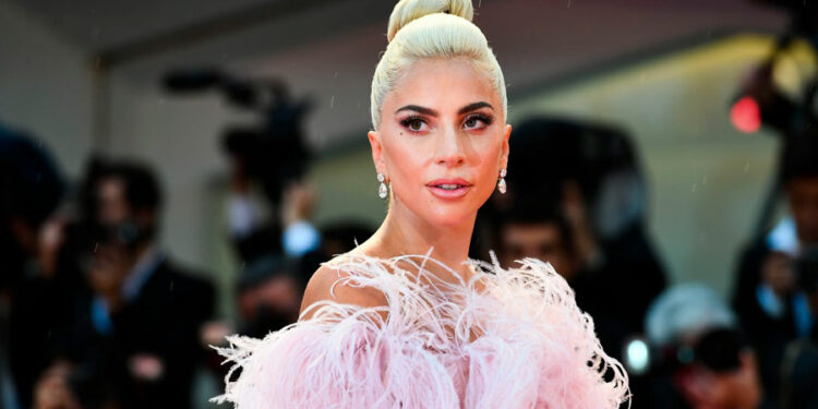Lady Gaga habló sobre sus miedos y demonios internos
