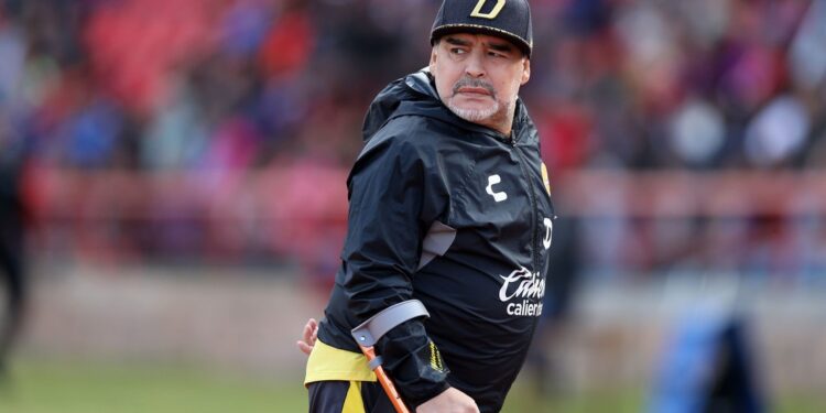 «Queremos que puedan llevarle flores»: inauguran la Fundación Maradona en Argentina