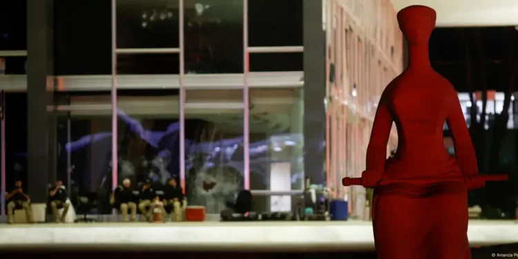 Explosiones cerca de Corte Suprema de Brasil dejan un muerto