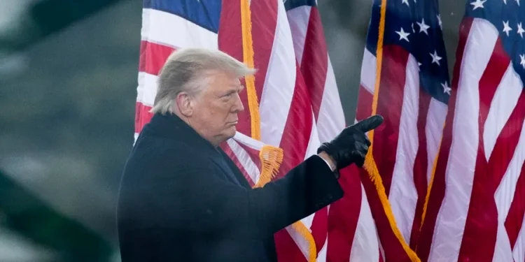 Trump se opone a propuesta de presupuesto