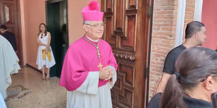 Arzobispo de Valencia solicitó liberación de presos políticos del 28 de julio