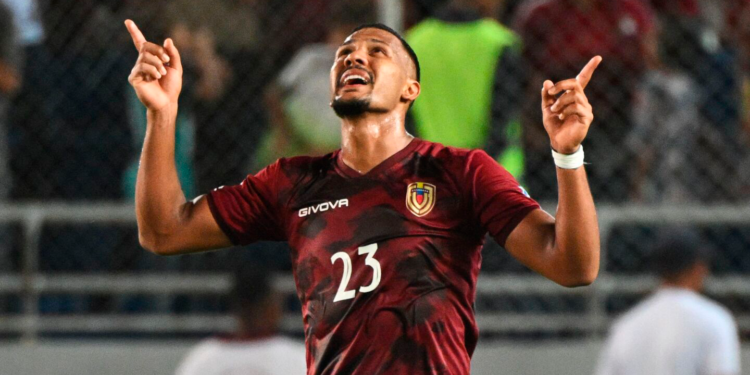 De Caracas a Gran Canaria: El primer peldaño en la ascendente leyenda de Salomón Rondón, por Andrés Arencibia Almeida