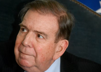 Edmundo González sigue su gira: ahora llega a Panamá para reunirse con el presidente Mulino