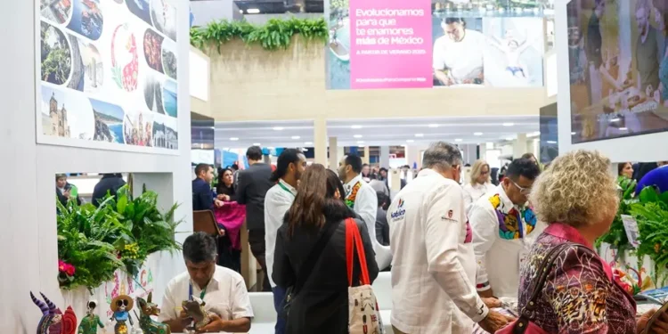 España: Fitur abre sus puertas y espera unos 100.000 visitantes