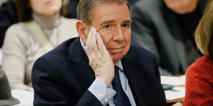 Gobierno de Maduro ofrece millonaria recompensa para lograr la detención de Edmundo González Urrutia