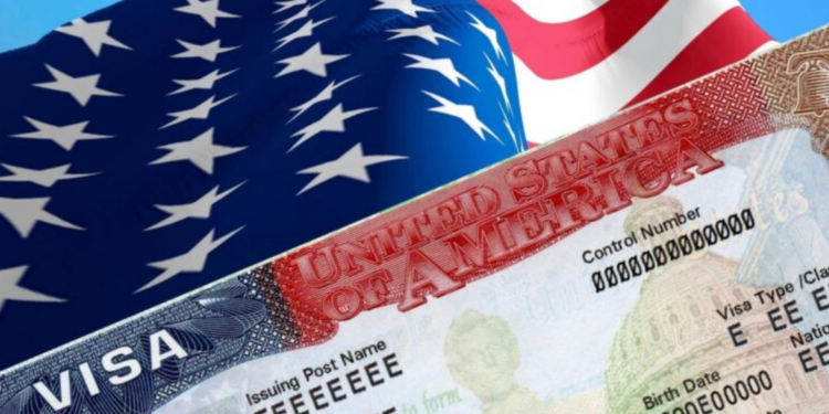 ¿Qué se sabe sobre la suspensión de los servicios de visa de la Embajada de EEUU en Bogotá?