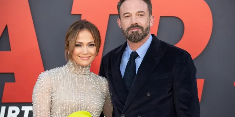 Jennifer López y Ben Affleck oficialmente solteros