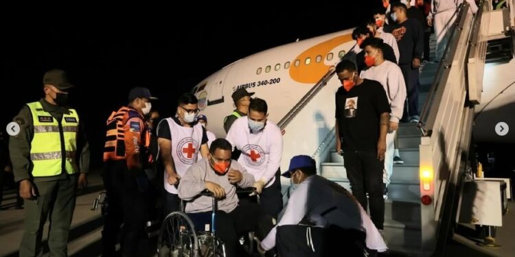 Llegó a Venezuela nuevo vuelo con más de 170 deportados