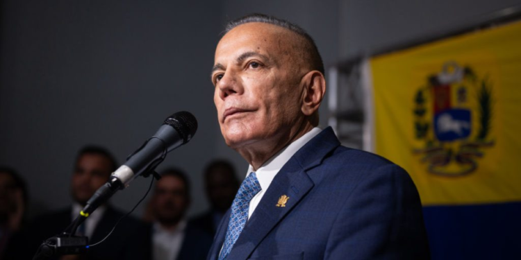 Manuel Rosales: “Nosotros estamos trabajando para ganar ampliamente en el Zulia”