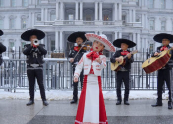 UNO Productions y AR Music presentan «Señor Presidente, No Me Quite a Mis Papás»