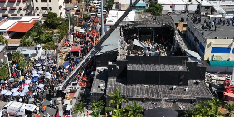 ¡Cifra sigue subiendo! Ya son más de 210 fallecidos por tragedia en discoteca de  Santo Domingo