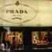 Prada anuncia la adquisición de Versace por 1.250 millones de euros