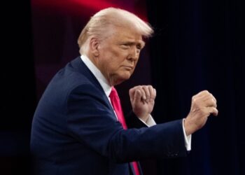 Trump acusa a Harvard de «antisemita» y «amenaza para la democracia»