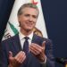 California busca detener inscripciones a programa de salud pública para indocumentados