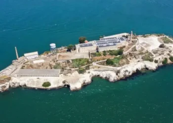 Donald Trump ordena reabrir prisión de Alcatraz