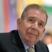 Edmundo González fue hospitalizado