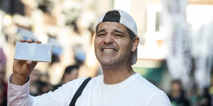 VIDEO: Frank Cuesta admite que es «un personaje», su vida «ha sido todo parte de un show»