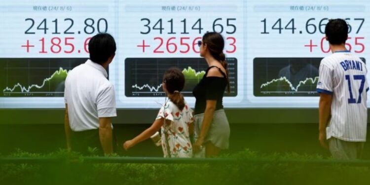 Suben las bolsas de todo el mundo tras acuerdo temporal entre EEUU y China