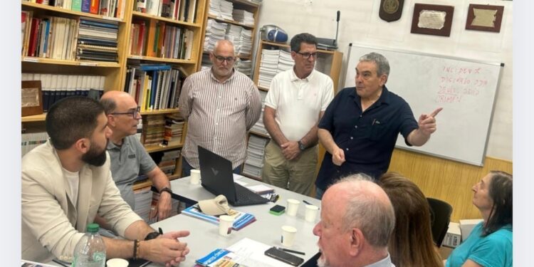 Esteban Ibarra de movimiento contra la intolerancia, josé antonio vega de Vente Venezuela y Manuel Rodríguez de la plataforma Ayuda Venezuela