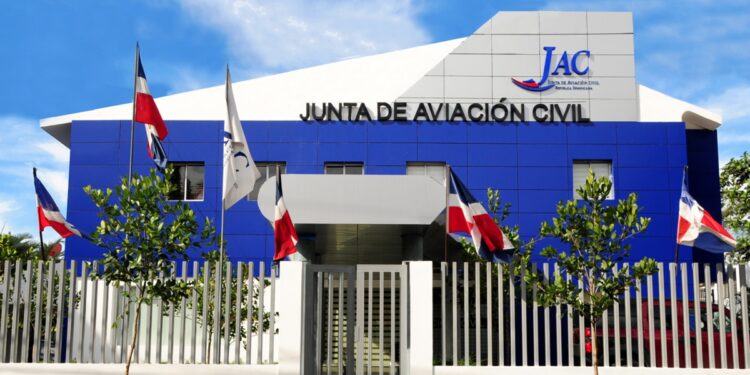 Venezuela anuncia reanudación de vuelos con RD pero este país aún evalúa la medida