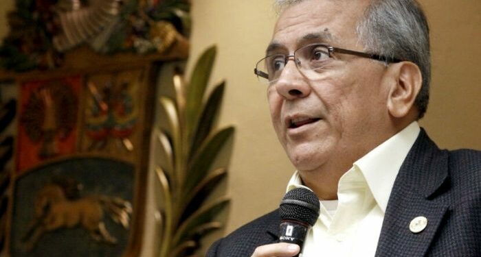 Ya son más de 48 horas de la detención del exministro rojito Rodrigo Cabezas