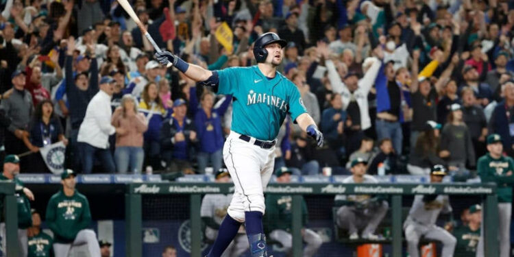 Cal Raleigh vive una campaña histórica en las Grandes Ligas, por Eliexser Pirela Leal