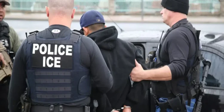 Los 10 estados de EEUU donde más detienen a migrantes