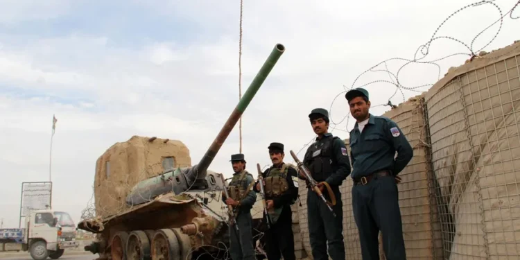 Sentencian a 12 años de prisión al expresidente colombiano Álvaro Uribe Vélez