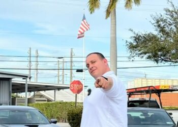 Influencer venezolano Luis Frío reaparece tras rumores de su muerte en Alligator Alcatraz