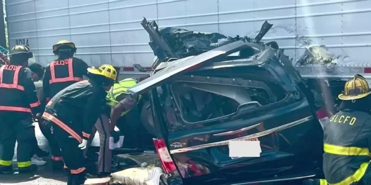 Identifican a las víctimas de un trágico accidente en la autopista de Florida