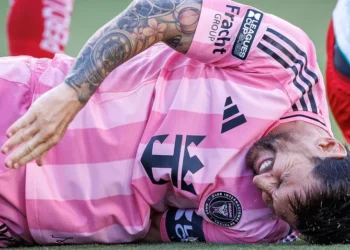 Messi tiene una aparente lesión de un isquiotibial