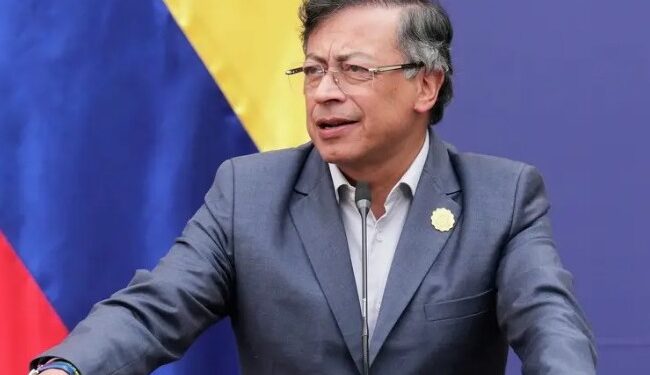 Colombia niega acuerdo militar con Venezuela en medio de tensión con EEUU