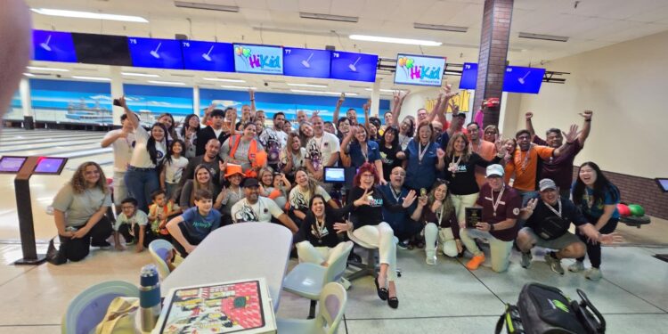 Bowling por una noble causa (+fotos)