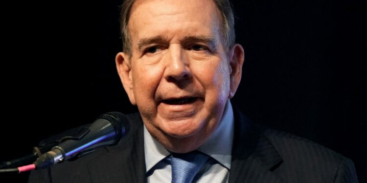 Edmundo González reafirma compromiso por un cambio político en Venezuela