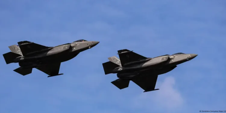 Aviones de combate F-35 de EE.UU. llegan a Puerto Rico en medio de tensiones en el Caribe