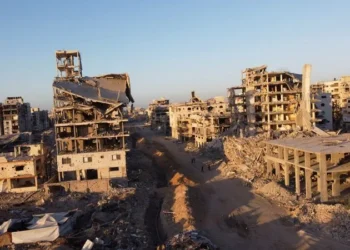 Aviones de Israel bombardean la Ciudad de Gaza tras una orden de ataque de Netanyahu