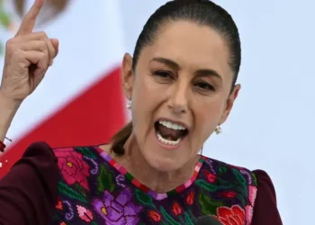 Sheinbaum reafirma lazos con España, pero mantiene la solicitud de disculpa por abusos de la conquista