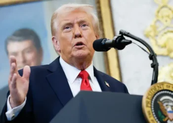 EE.UU. captura a dos sobrevivientes tras el ataque del «narcosubmarino» en el Caribe